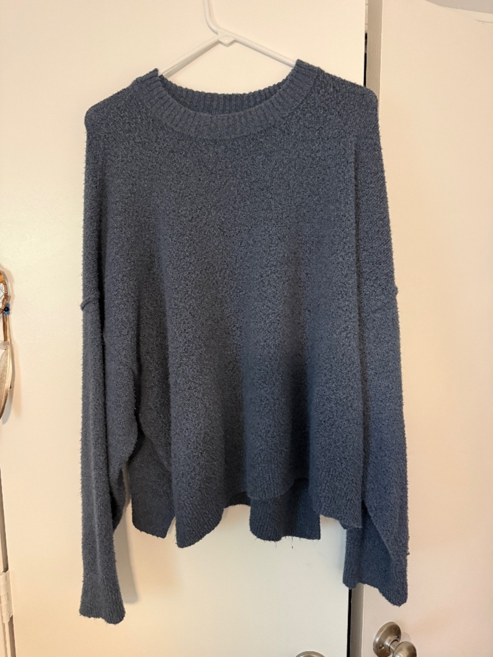 American Eagle Blue Cozy Sweater - EUC